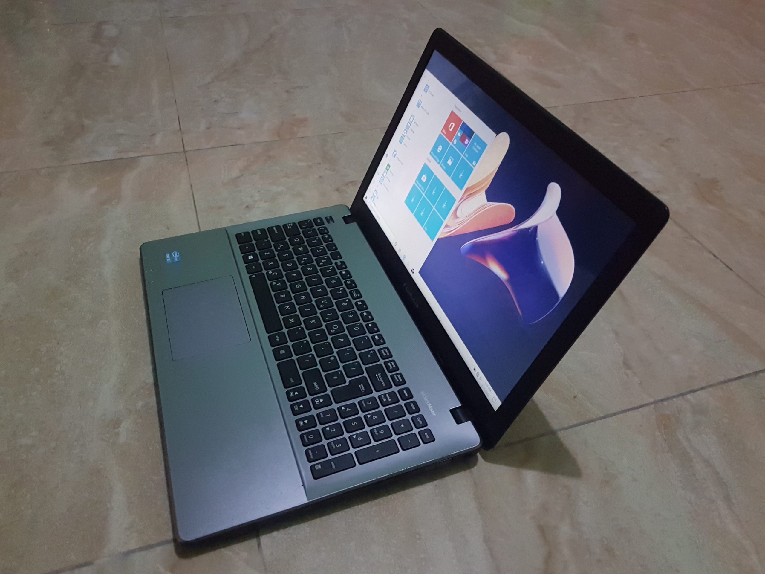 Asus X550CA - UK Slightly Used Laptops Available At OK Laptops Ghana