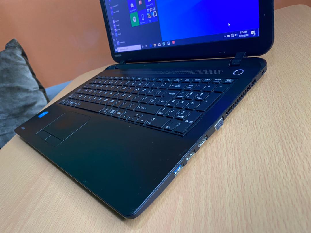 Cheap Laptop Toshiba Satellite C50-B