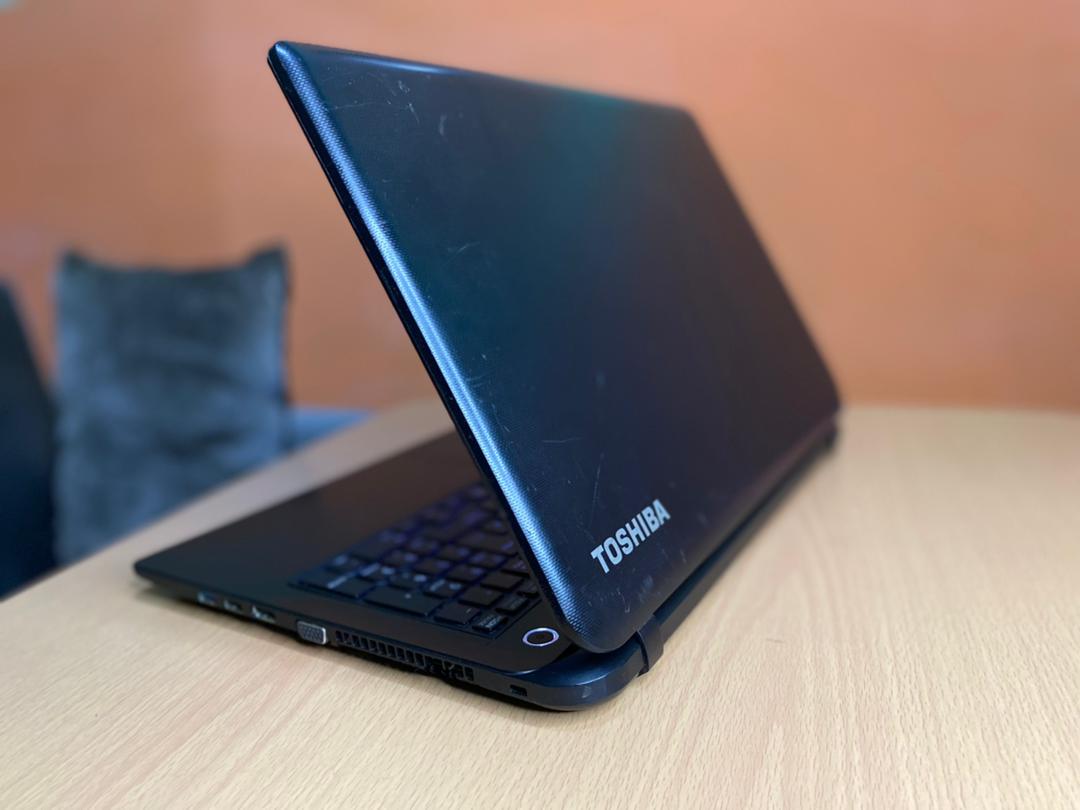 Cheap Laptop Toshiba Satellite C50-B