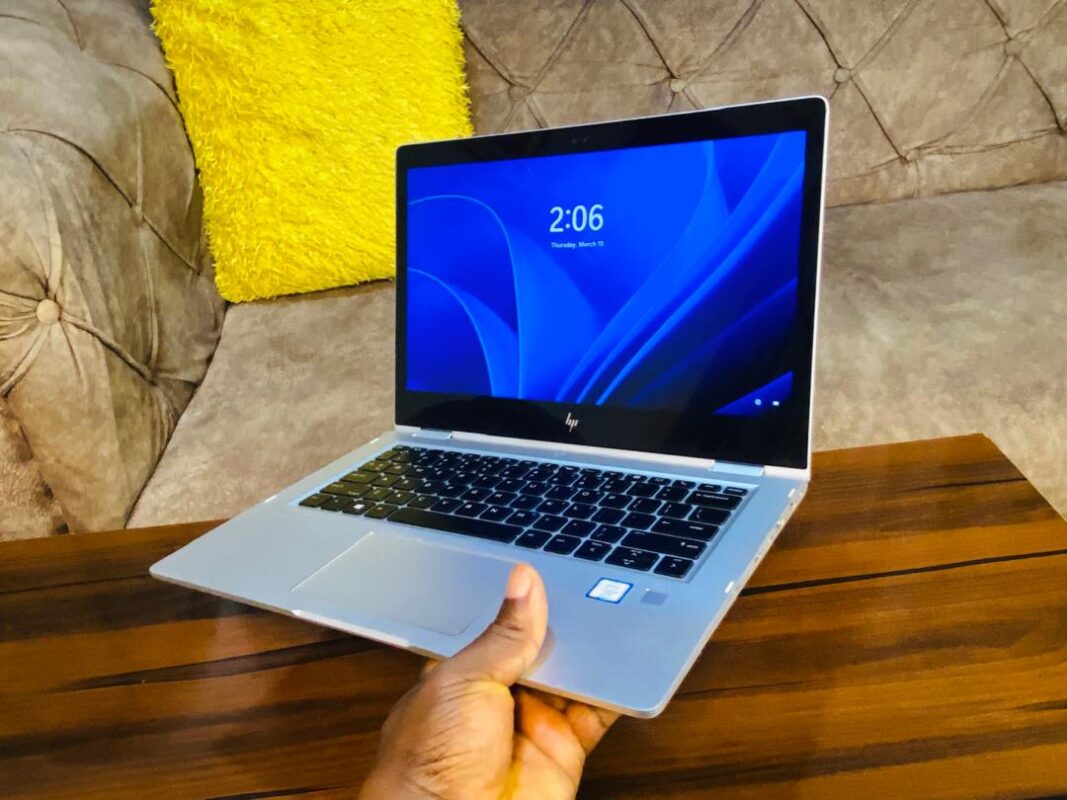 HP EliteBook x360 1030 G2